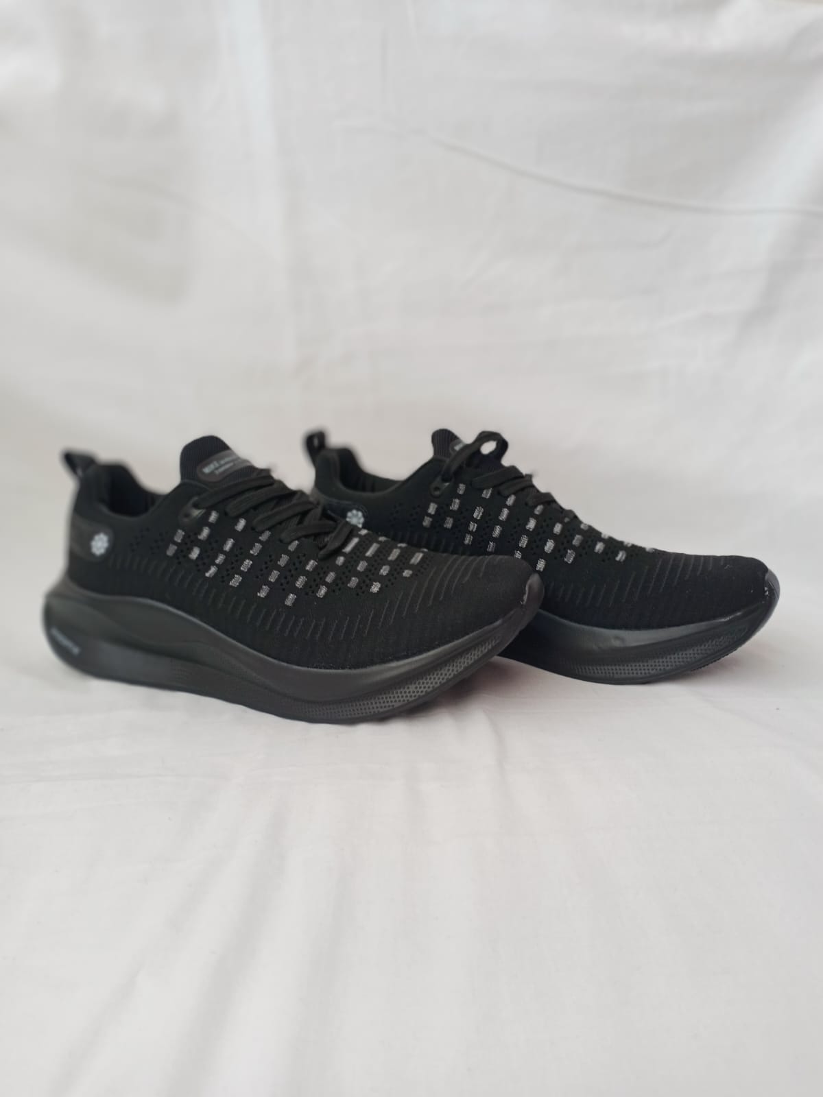 Bold Essence Top Shoe